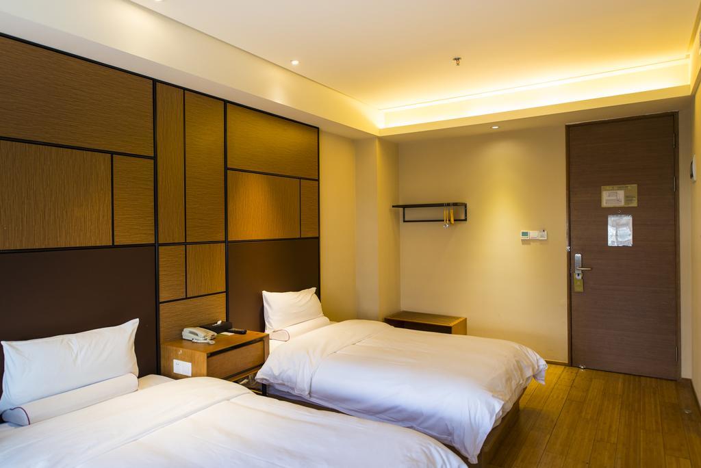 Ji Hotel Shanghai Xujiahui Room photo