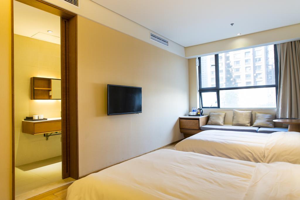 Ji Hotel Shanghai Xujiahui Room photo