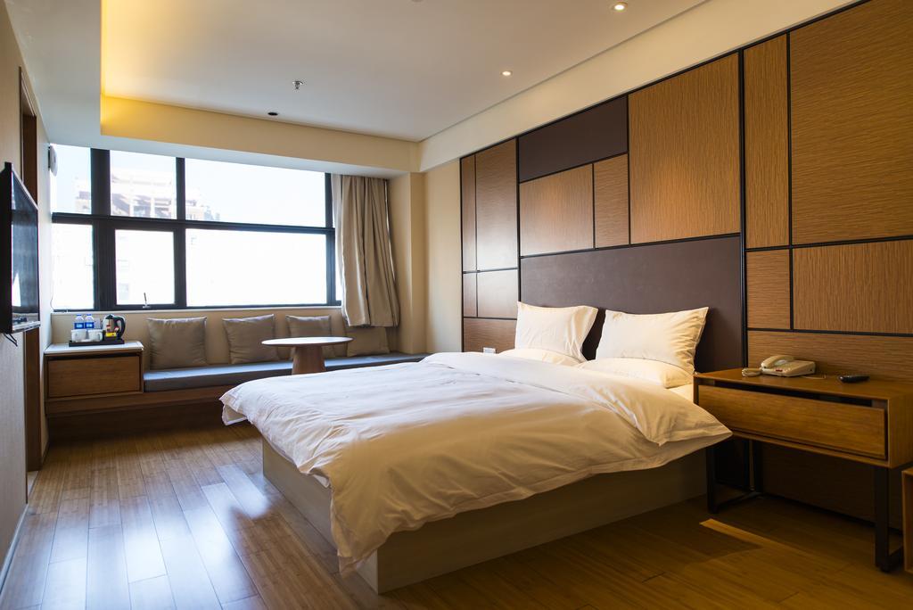Ji Hotel Shanghai Xujiahui Room photo